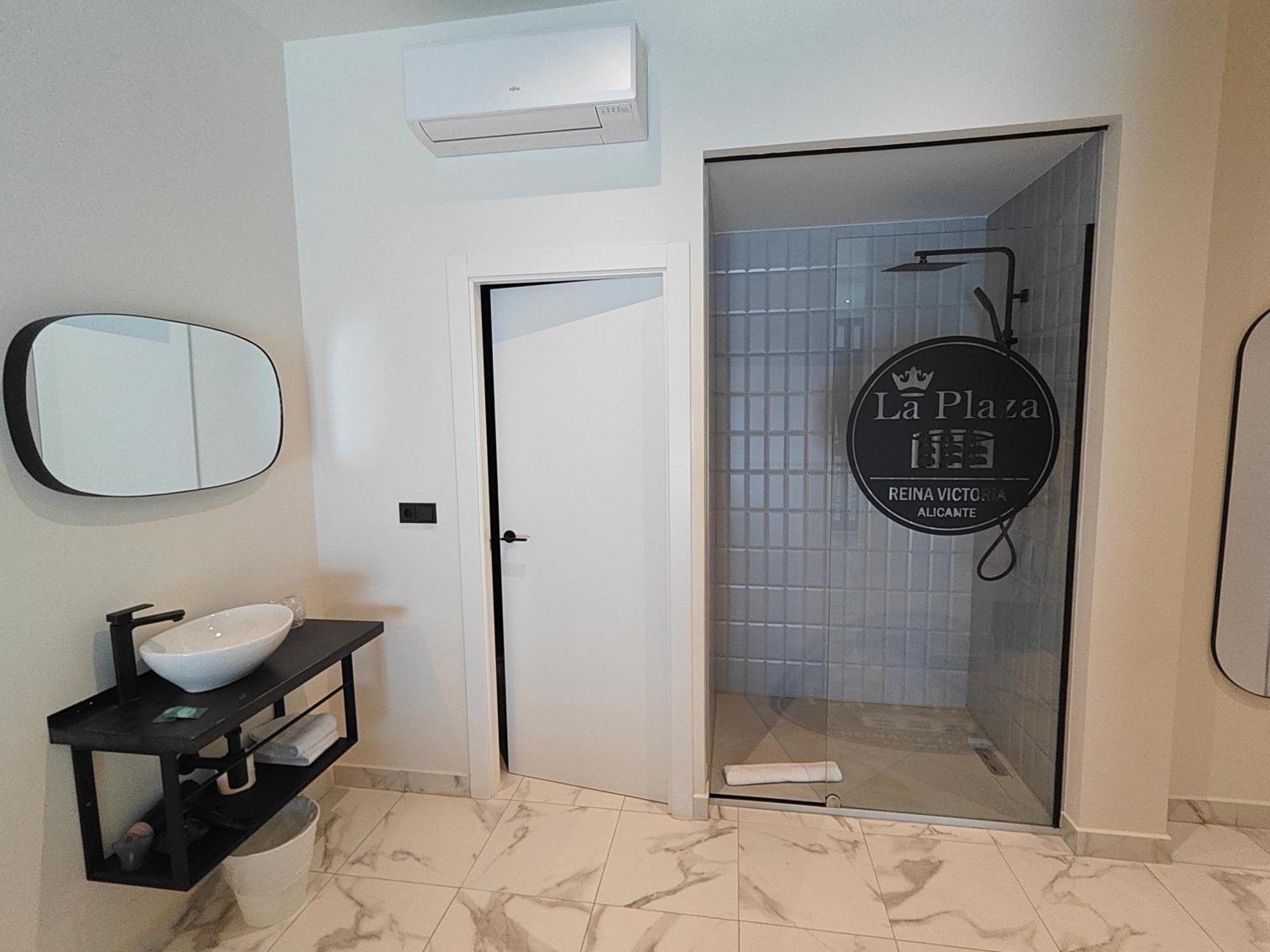 Appartement Reina Victoria La Plaza à Alicante Extérieur photo